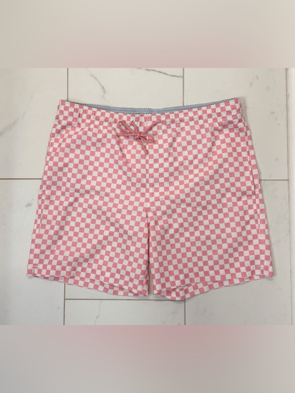 Southern Tide Pink Check Swim Trunks Men’s Size M Lined Preppy Shorts